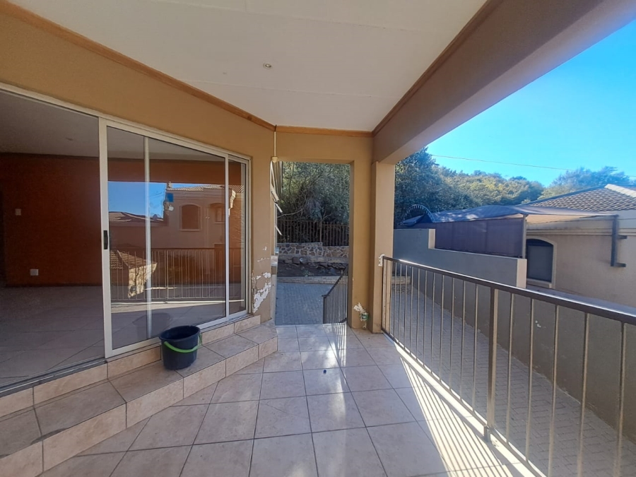 3 Bedroom Property for Sale in Baysvalley Free State